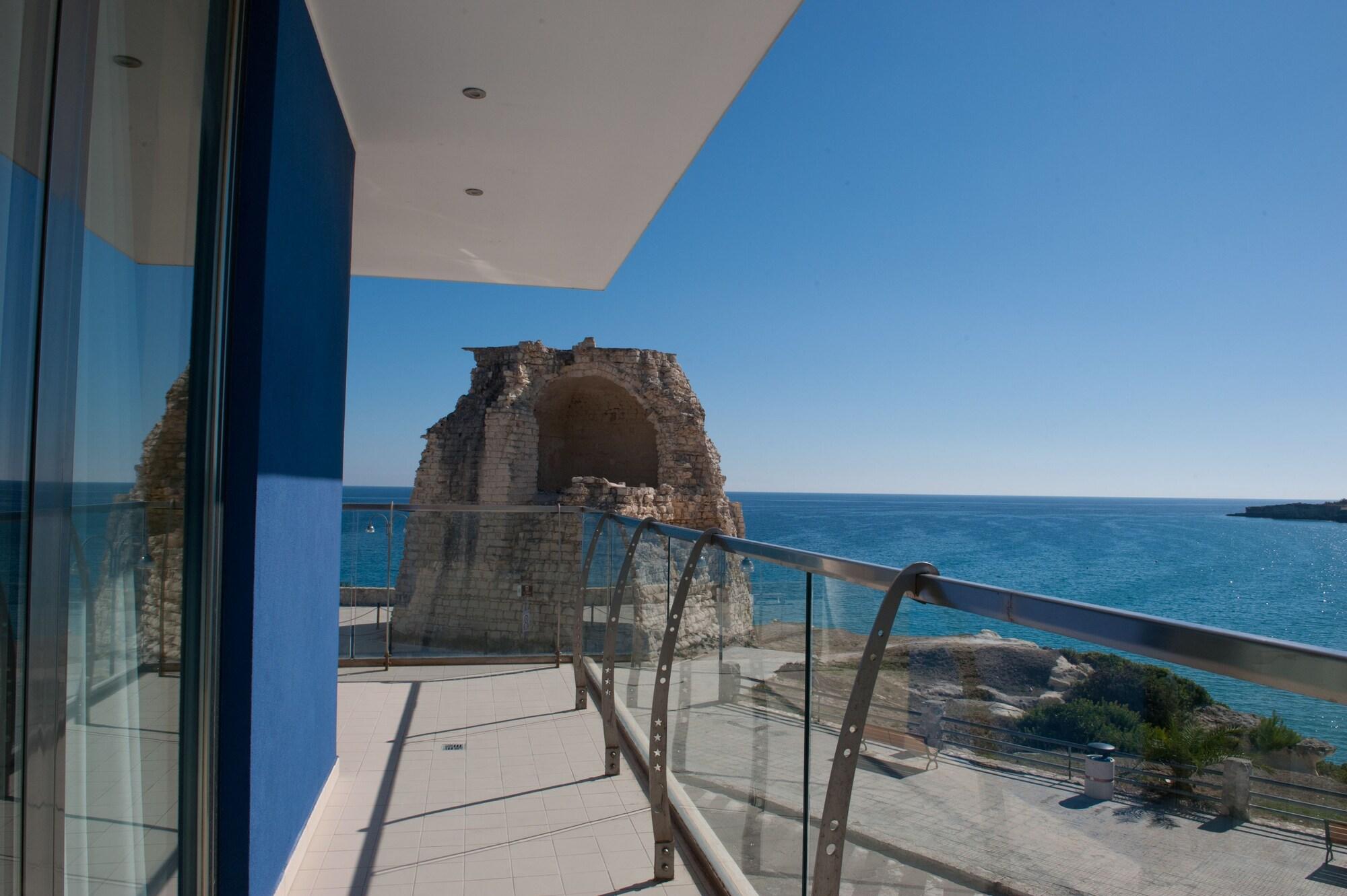 Hotel Belvedere Torre dell'Orso Eksteriør billede