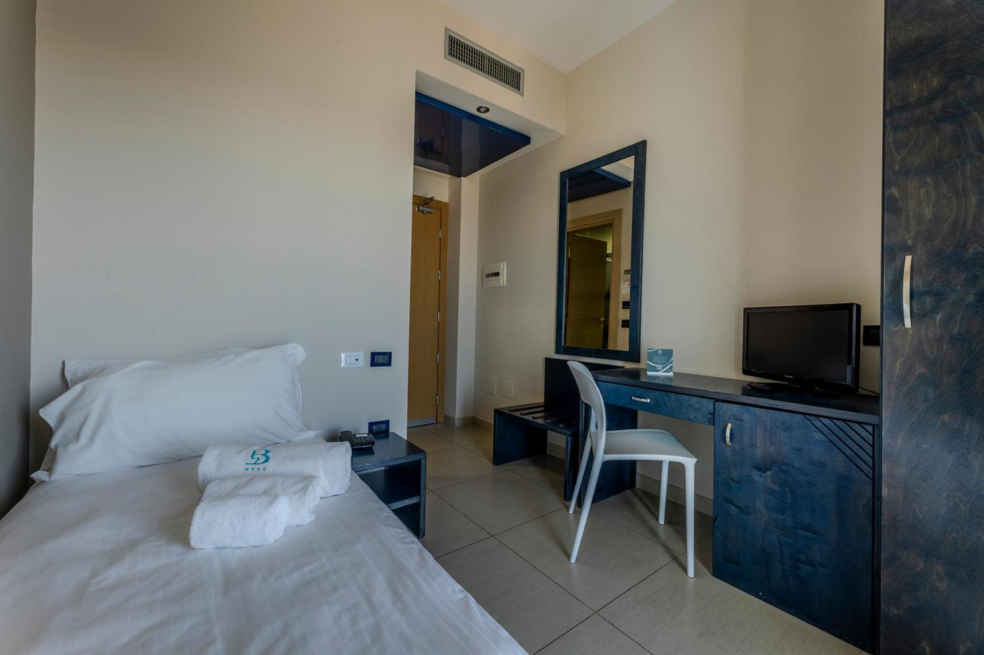 Hotel Belvedere Torre dell'Orso Værelse billede