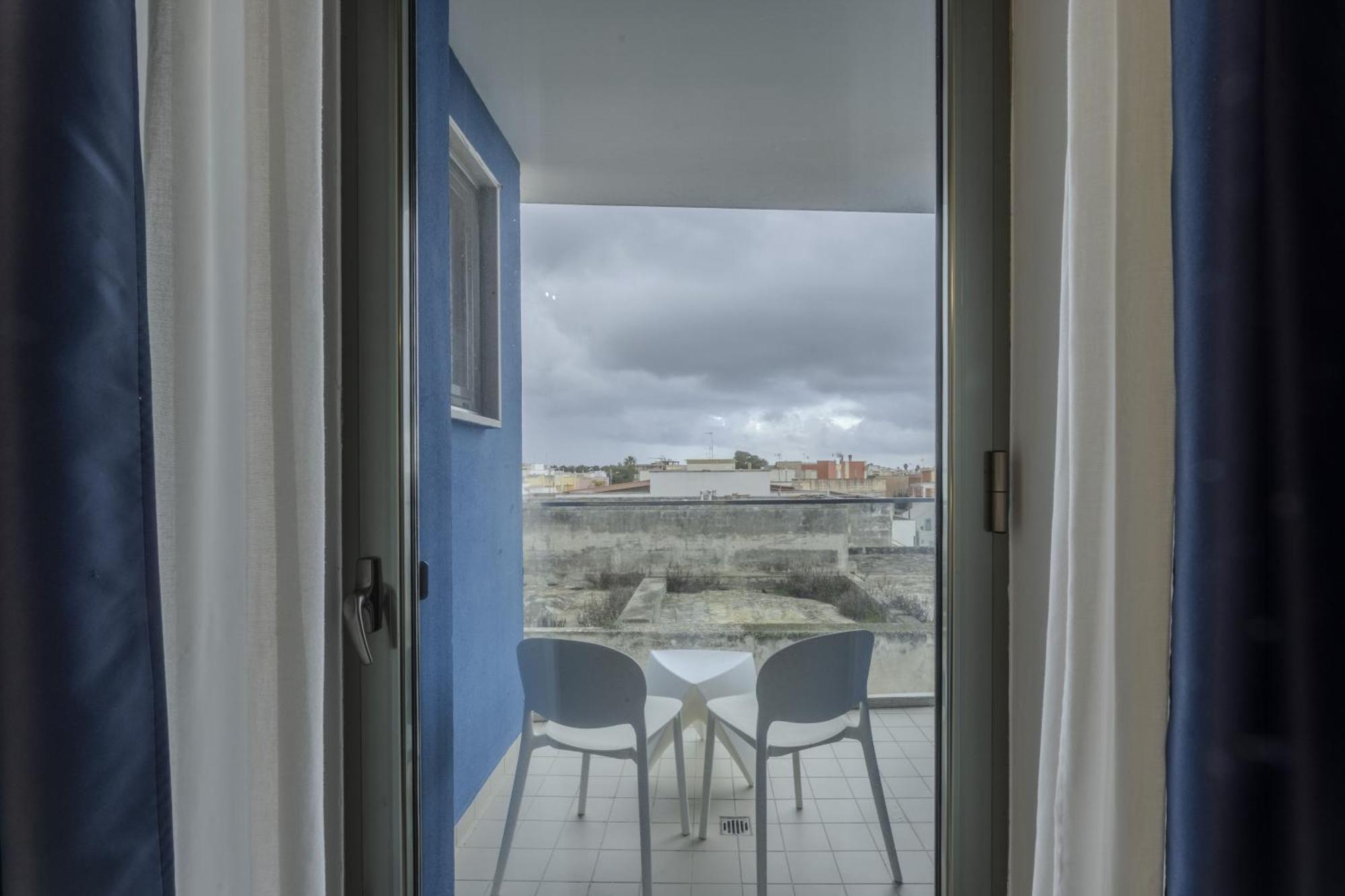 Hotel Belvedere Torre dell'Orso Eksteriør billede